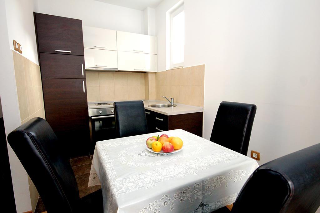 Apartments Draskovic Mirista Petrovac 外观 照片