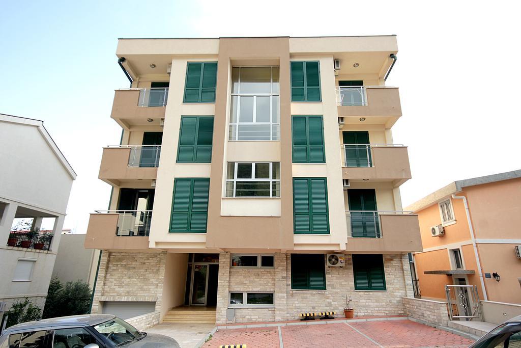 Apartments Draskovic Mirista Petrovac 外观 照片