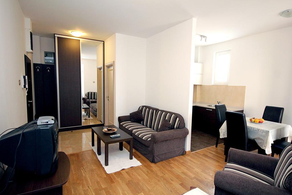 Apartments Draskovic Mirista Petrovac 外观 照片