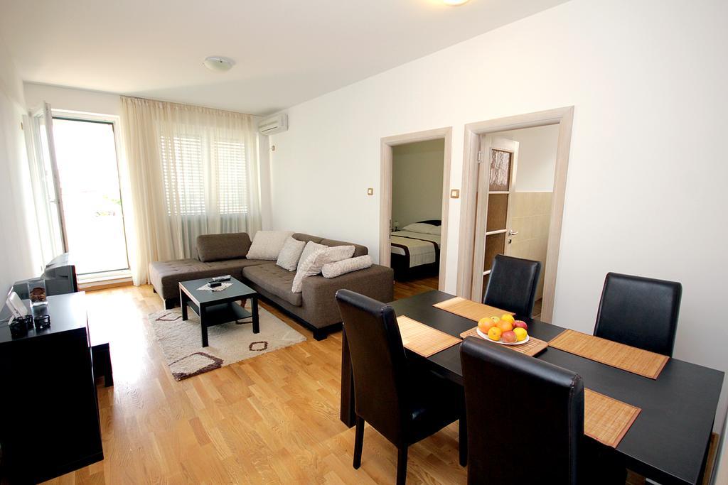 Apartments Draskovic Mirista Petrovac 外观 照片